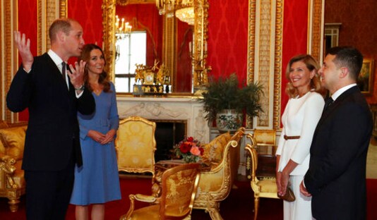 Britain's Prince William and Kate, Duchess of Cambridge meet the Ukraine President Volodymyr Zelenskiy, right, and his wife, Olena, during an audience at Buckingham Palace, London, Wednesday Oct. 7, 2020. The President is on a two day official visit to Britain. (Jonathan Brady/Pool via AP) Britain's Prince William and Kate, Duchess of Cambridge meet the Ukraine President Volodymyr Zelenskiy, right, and his wife, Olena, during an audience at Buckingham Palace, London, Wednesday Oct. 7, 2020. The President is on a two day official visit to Britain. (Jonathan Brady/Pool via AP)