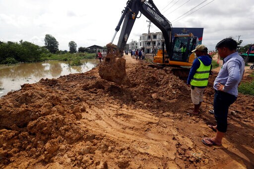 10,000 Evacuated In Cambodia Due To Flooding; Rice Crop Hit