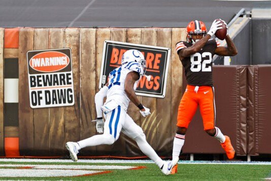 Cleveland Browns wide receiver Rashard Higgins catches a 15-yard touchdown pass during the first half of an NFL football game against the Indianapolis Colts, Sunday, Oct. 11, 2020, in Cleveland. (AP Photo/Ron Schwane)