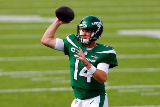 New York Jets quarterback Sam Darnold (14) throws a pass during the second half of an NFL football game against the Buffalo Bills in Orchard Park, N.Y., Sunday, Sept. 13, 2020. (AP Photo/Jeffrey T. Barnes) New York Jets quarterback Sam Darnold (14) throws a pass during the second half of an NFL football game against the Buffalo Bills in Orchard Park, N.Y., Sunday, Sept. 13, 2020. (AP Photo/Jeffrey T. Barnes)