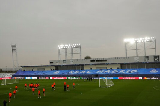 Shakhtar's players exercise during a training session at Alfredo di Stefano stadium in Madrid, Spain, Tuesday, Oct. 20, 2020. Real Madrid will play against FC Shakhtar Donetsk in a Champions League soccer match on Wednesday. (AP Photo/Manu Fernandez) Shakhtar's players exercise during a training session at Alfredo di Stefano stadium in Madrid, Spain, Tuesday, Oct. 20, 2020. Real Madrid will play against FC Shakhtar Donetsk in a Champions League soccer match on Wednesday. (AP Photo/Manu Fernandez)