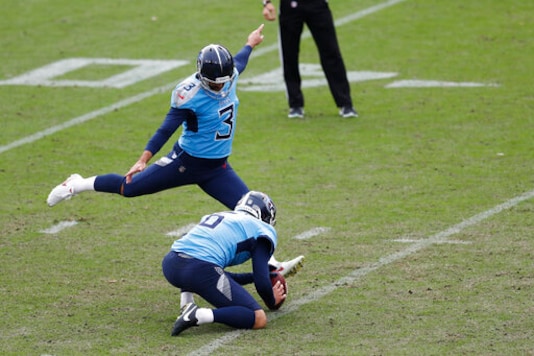 Tennessee Titans kicker Stephen Gostkowski (3) attempts a 45-yard field goal against the Pittsburgh Steelers as Brett Kern (6) holds in the final seconds of the fourth quarter of an NFL football game Sunday, Oct. 25, 2020, in Nashville, Tenn. Gostkowski missed the kick and the Steelers won 27-24. (AP Photo/Wade Payne) Tennessee Titans kicker Stephen Gostkowski (3) attempts a 45-yard field goal against the Pittsburgh Steelers as Brett Kern (6) holds in the final seconds of the fourth quarter of an NFL football game Sunday, Oct. 25, 2020, in Nashville, Tenn. Gostkowski missed the kick and the Steelers won 27-24. (AP Photo/Wade Payne)