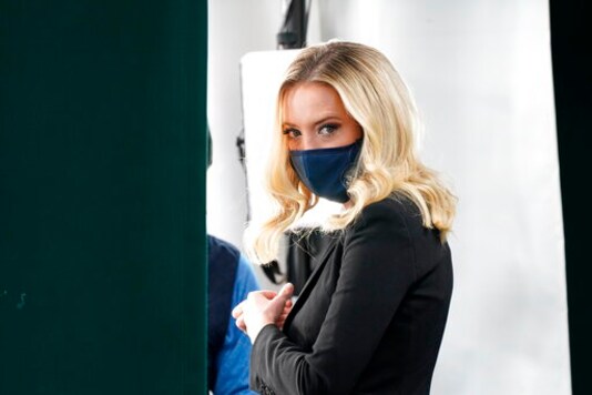White House press secretary Kayleigh McEnany, walks up to be interviewed by Fox News, Sunday, Oct. 4, 2020, at the White House in Washington. (AP Photo/Jacquelyn Martin) White House press secretary Kayleigh McEnany, walks up to be interviewed by Fox News, Sunday, Oct. 4, 2020, at the White House in Washington. (AP Photo/Jacquelyn Martin)