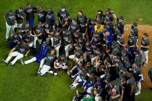 Rams Want To Join Lakers Dodgers On La S Championship Run