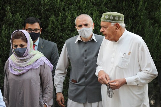Members of People's Alliance for Gupkar Declaration Farooq Abdullah, Mehbooba Mufti, Omar Abdullah and others during a press conference after their meeting, at Bathindi in Jammu, Saturday. (PTI)