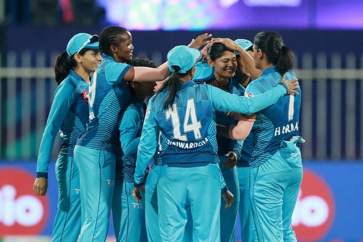 Women's T20 Challenge: Smriti Mandhana Rues Poor Fielding, Harmanpreet Kaur Lauds Bowlers