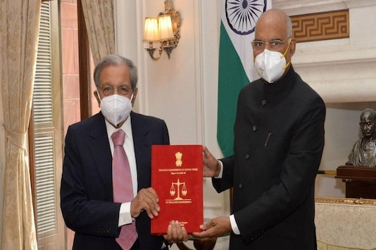 The 15th Finance Commission, chaired by N K Singh, on Monday submitted its report for 2021-22 to 2025-26 to President Ram Nath Kovind. The 15th Finance Commission, chaired by N K Singh, on Monday submitted its report for 2021-22 to 2025-26 to President Ram Nath Kovind.