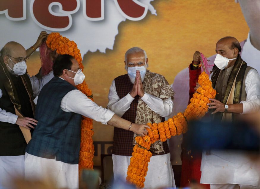PM Modi Addresses Party Workers at BJP HQ After Bihar Victory - News18