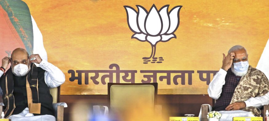 PM Modi Addresses Party Workers at BJP HQ After Bihar Victory - News18