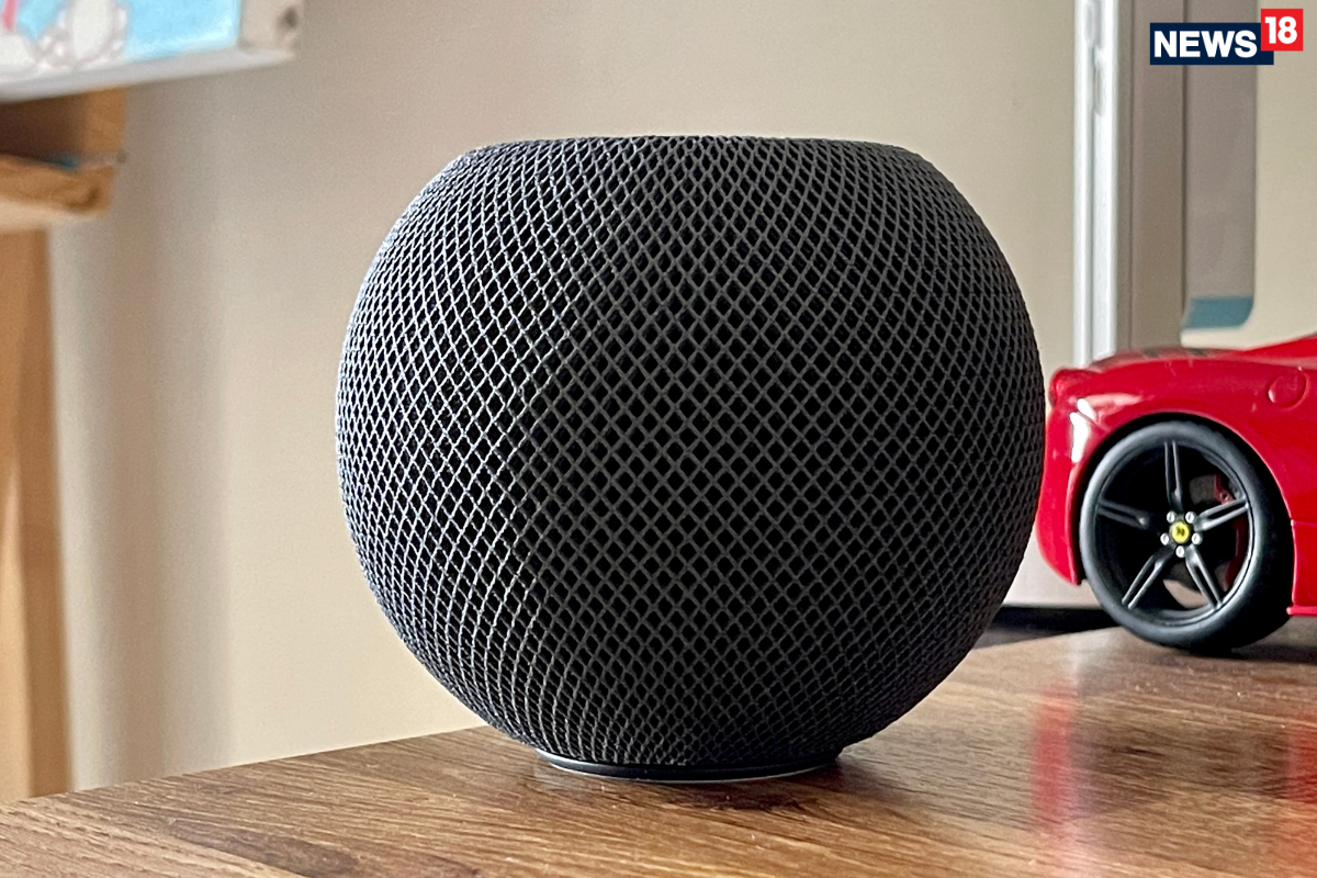 Apple HomePod Mini Review: You Absolutely Do Not Need A Large Speaker