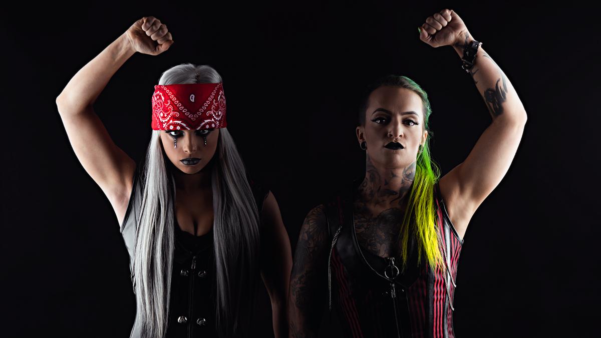 Alexa Bliss, AJ Styles, Shinsuke Nakamura and Jeff Hardy Pay Tribute to