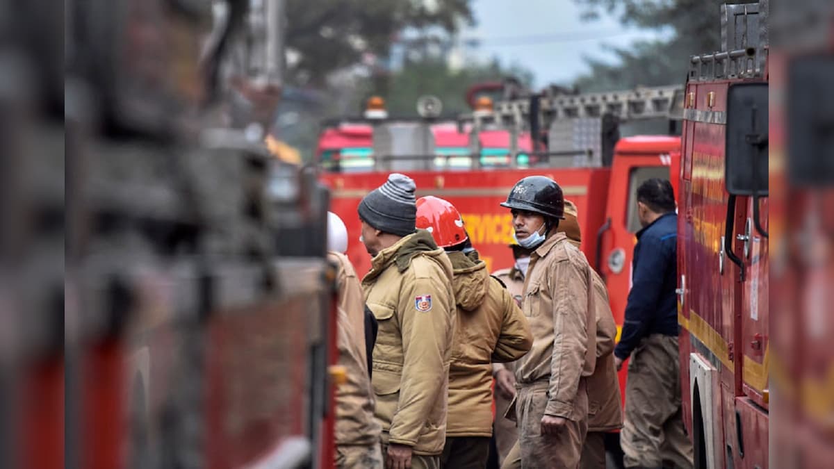 3 Labourers Hired to Paint Gas Tank Without Being Given Safety Gear Die in Ambernath