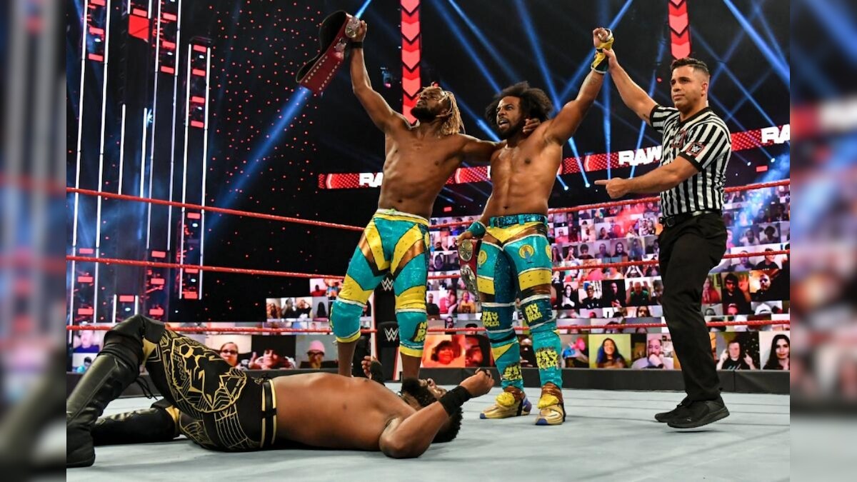 WWE RAW Results for November 16: The New Day Beats The Hurt Business in Raw Tag Team Championship