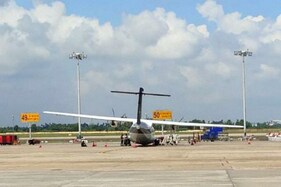 MP Govt Charter Plane Carrying Remdesivir Crash-Lands in Gwalior, Injections Consignment Safe