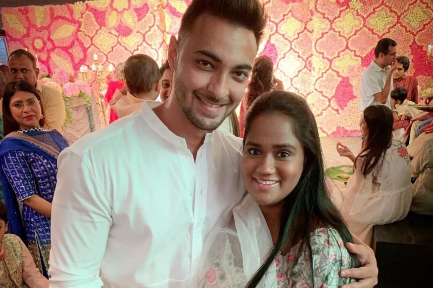 Some Adorable Pics Of Arpita Khan Sharma And Aayush Sharma On Their 6th ...