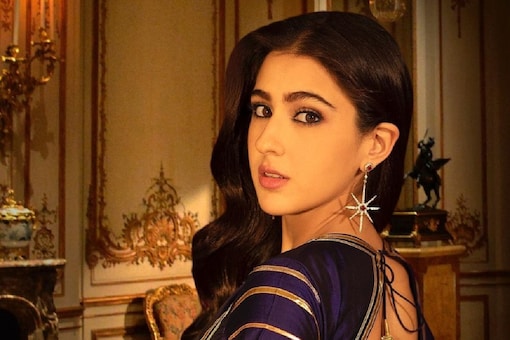 Sara Ali Khan Has a Kind Message For Fans Straight From Her 'Shayari Kingdom'