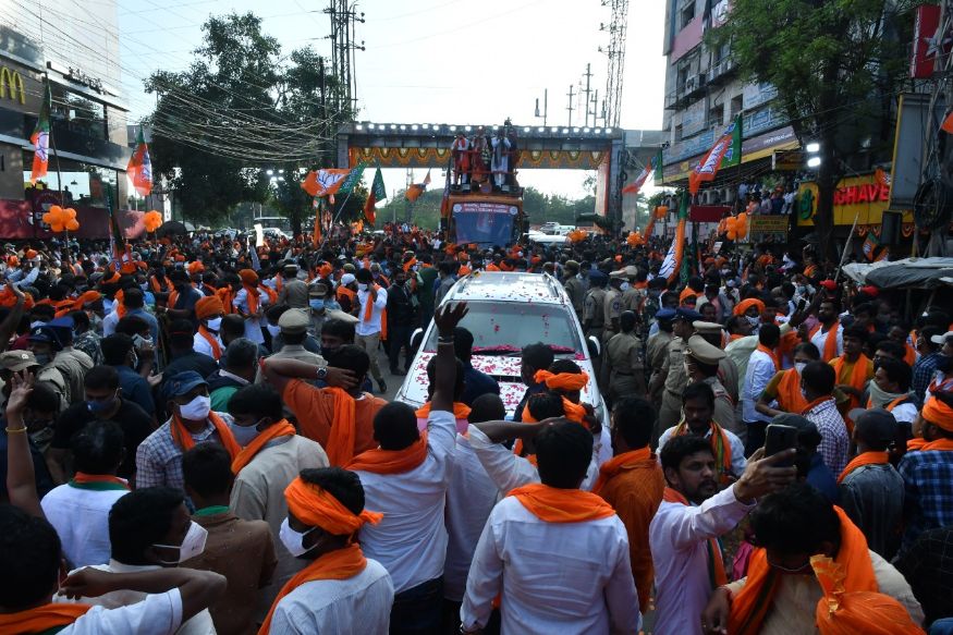 GHMC Polls: Yodi Adityanath Campaigns for BJP in Hyderabad - News18