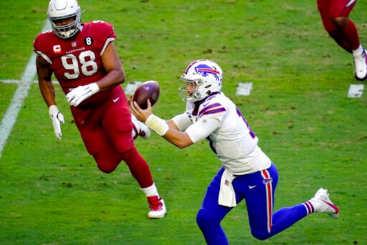 Cardinals DL Peters Out For Season With Knee Injury Cardinals DL Peters Out For Season With Knee Injury