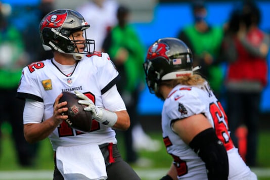 Brady, Buccaneers Bounce Back With 46-23 Win Over Panthers Brady, Buccaneers Bounce Back With 46-23 Win Over Panthers