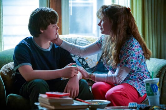Review: A 'Hillbilly Elegy' Adaptation, Hold The Politics Review: A 'Hillbilly Elegy' Adaptation, Hold The Politics