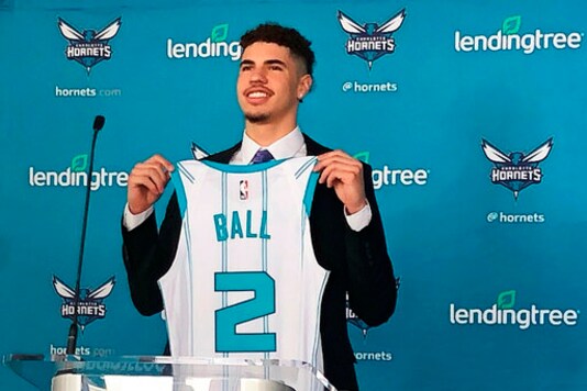 LaVar Vs. Jordan: LaMelo Says 'We Know How It'd Turn Out' LaVar Vs. Jordan: LaMelo Says 'We Know How It'd Turn Out'