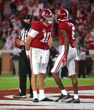 Smith, No. 2 Alabama Pummel Mississippi State, 41-0