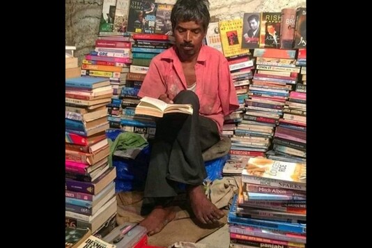 During the lockdown, Rakesh was reportedly offered help by many, considering his situation. But he has politely turned them down. (Credit: Twitter)