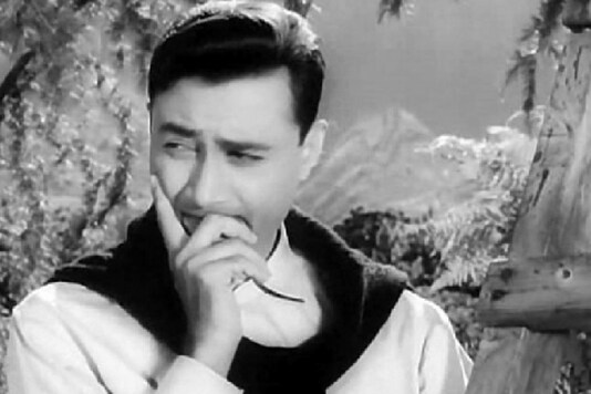 Remembering Dev Anand S Best Solo Songs On His Death Anniversary Dev anand's inimitable style made him one of the most distinctive actors of indian cinema. best solo songs on his death anniversary