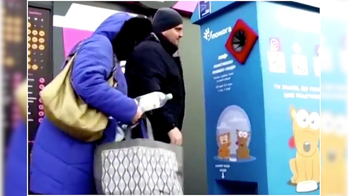 Special Vending Machine in Ukraine Eats up Plastic Bottles and Feeds Stray Animals in Return