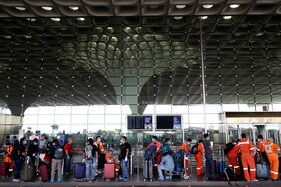 Mumbai CSMIA Airport Extends Shutdown Till 10 PM Today Due to Cyclone Tuaktae
