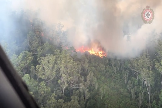 Out Of Control Australian Bushfire Threatens Perth Homes Gusty Winds May Double Fire Size