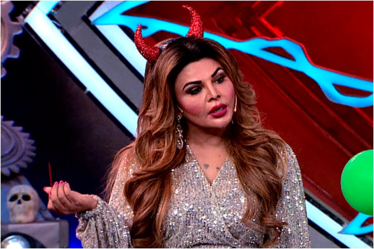 Viral Videos Of Rakhi Sawant During The COVID-19 Pandemic