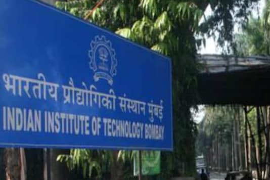 Big Relief: SC Regularises IIT Bombay Admission for Teen Who Lost Seat Due to 'Wrong Click'