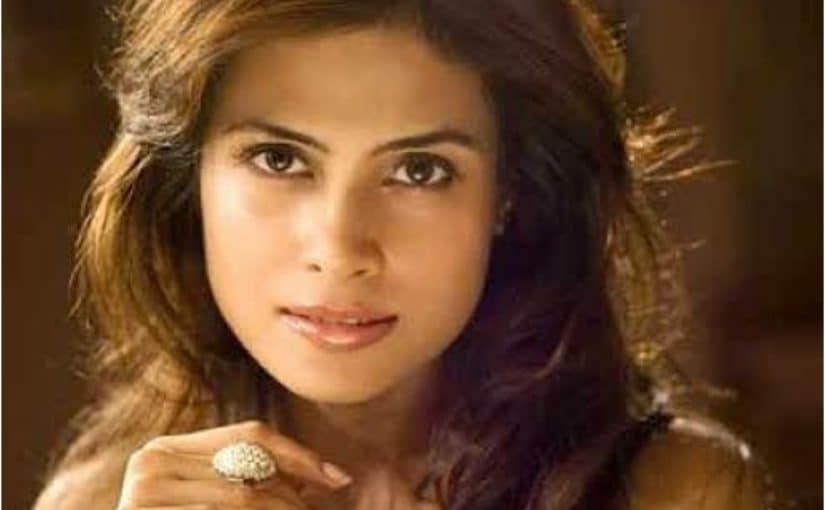 825px x 510px - The Dirty Picture' Actress Arya Banerjee Found Dead at Her Apartment -  News18