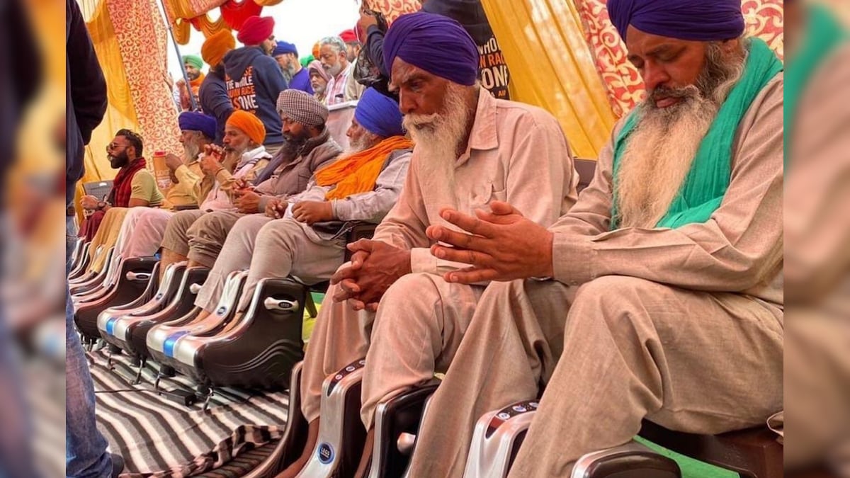 After Roti Machine, Foot Massagers Set Up for Tired Farmers Protesting at Singhu Border