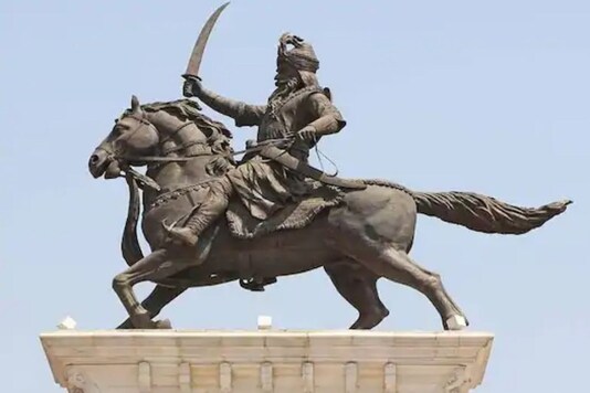 File photo of statue of Maharaja Ranjit Singh in Lahore, Pakistan.