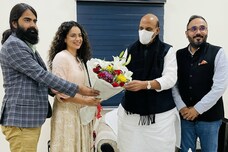 Kangana Ranaut, Team Tejas Meet Rajnath Singh Ahead of the Shoot