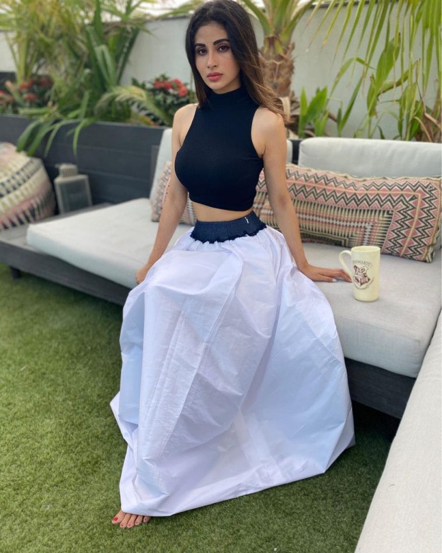 These Divas Know How to Rock a Crop Top 
