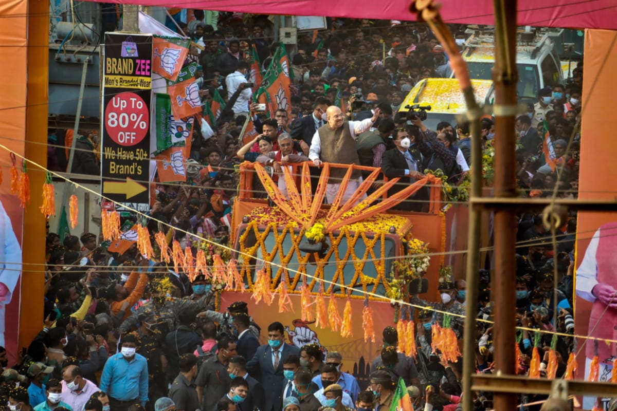BJP Will Field 'Bhumiputra' Against Mamata, Says Amit Shah at Roadshow to Counter TMC's 'Outsider' Attack