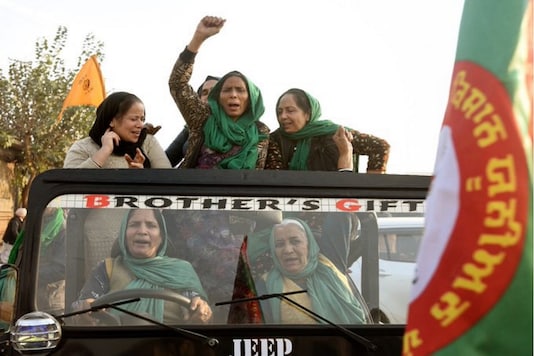 Majeet Kaur and her friends' photo went viral on social media and several celebrities including Diljit Dosanjh and actress Taapase Pannu also shared it. (Credit: Kisan Ekta Morcha) Majeet Kaur and her friends' photo went viral on social media and several celebrities including Diljit Dosanjh and actress Taapase Pannu also shared it. (Credit: Kisan Ekta Morcha)