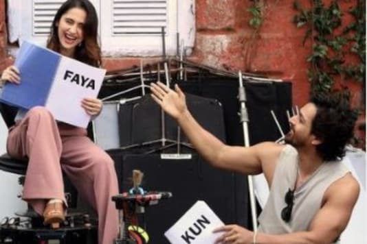 Sanjeeda Sheikh Shares Picture with Kun Faya Kun Co-star Harshvardhan Rane Sanjeeda Sheikh Shares Picture with Kun Faya Kun Co-star Harshvardhan Rane