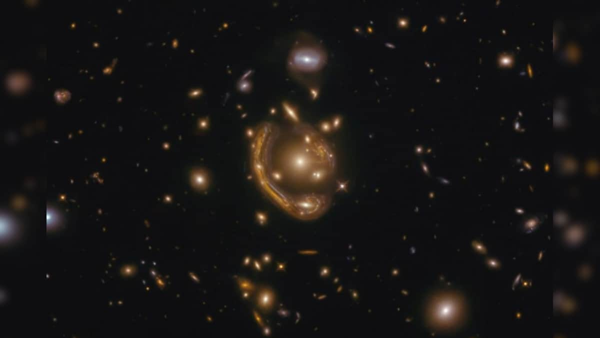 Space Lovers in Awe of Hubble Telescope's Magnificent Capture of Einstein's 'Molten Ring'