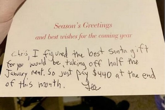 The note was dropped through the tenant's door. (Credit: Reddit) The note was dropped through the tenant's door. (Credit: Reddit)