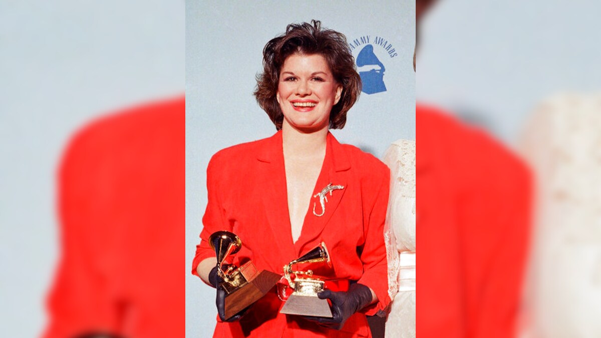 Kt Oslin Country Singer Of ‘80s Ladies Dies At 78 News18 4649