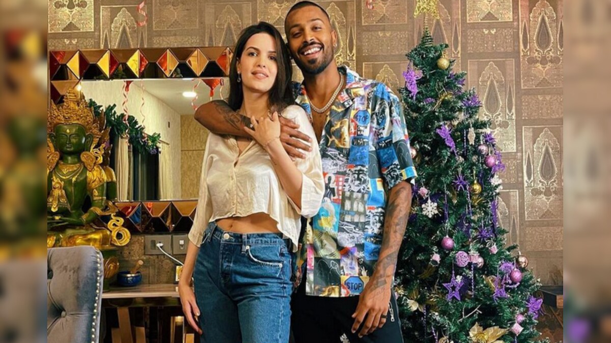 Hardik Pandya Celebrates First Anniversary With Wife Natasa Stankovic