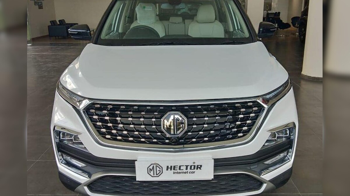 2021 MG Hector Facelift Spotted Undisguised at Showroom, India Launch Imminent