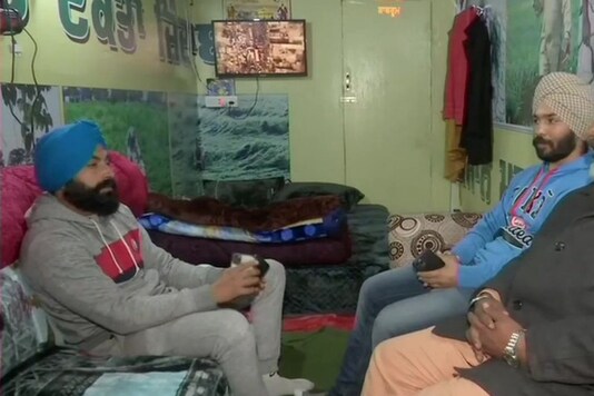 Punjab farmer turns truck into makeshift home. 
(Credit: Twitter/ ANI)