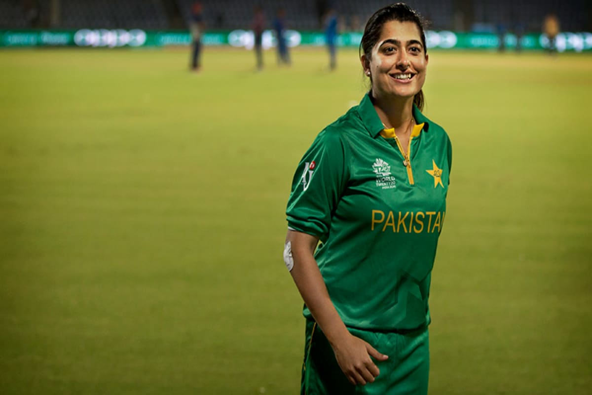 Former Pakistan Women's Captain Sana Mir Tests Positive for COVID-19 While Commentating