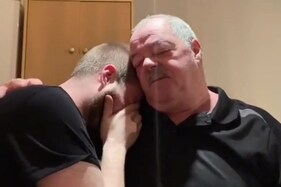 24-Year-Old YouTuber Pays Off Father's Mortgage So That He Can Retire Early 24-Year-Old YouTuber Pays Off Father's Mortgage So That He Can Retire Early