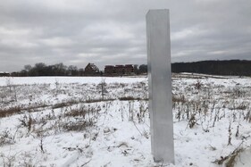 Monolith Pops up in Wisconsin Before Disappearing Again. But This Time, it Was Not Made of Metal Monolith Pops up in Wisconsin Before Disappearing Again. But This Time, it Was Not Made of Metal